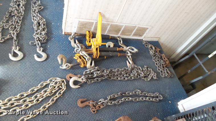 image for item DT9090 Chains and binders