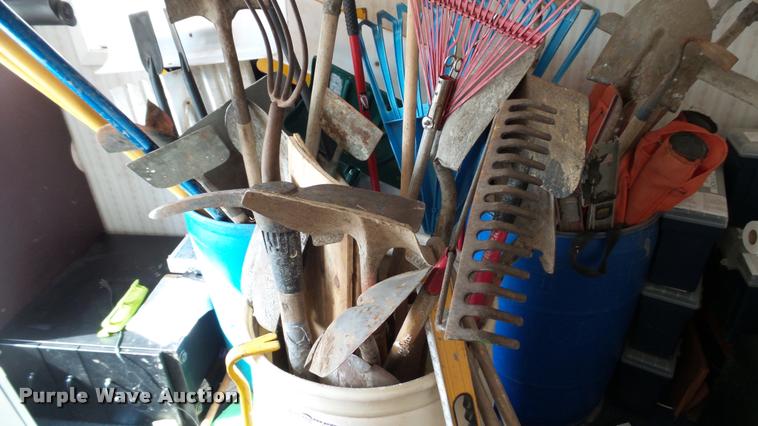 image for item DT9091 Hand tools