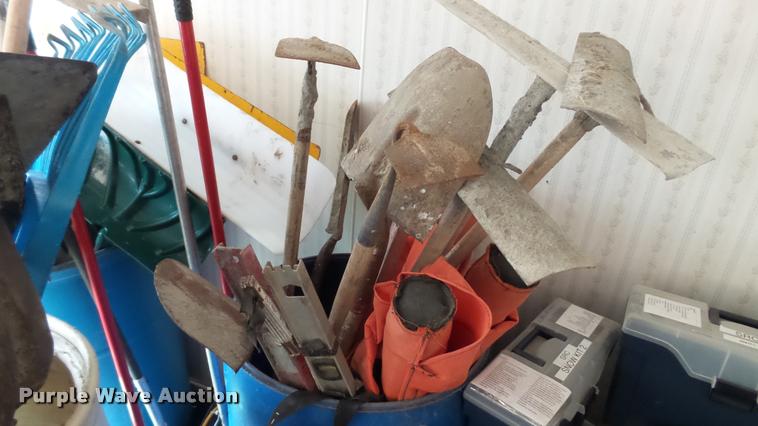 image for item DT9091 Hand tools