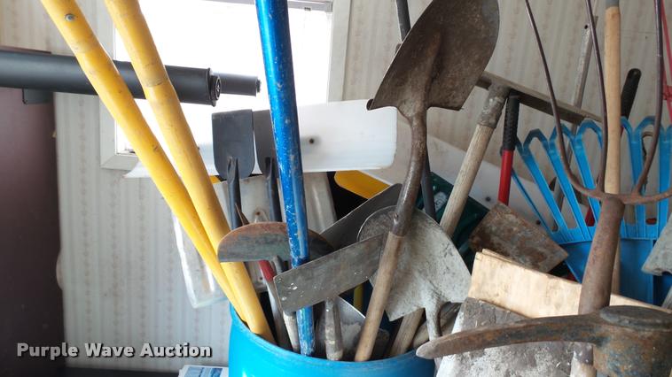 image for item DT9091 Hand tools