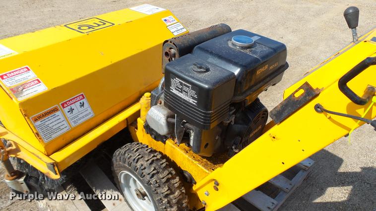 image for item DT9097 MB sweeper