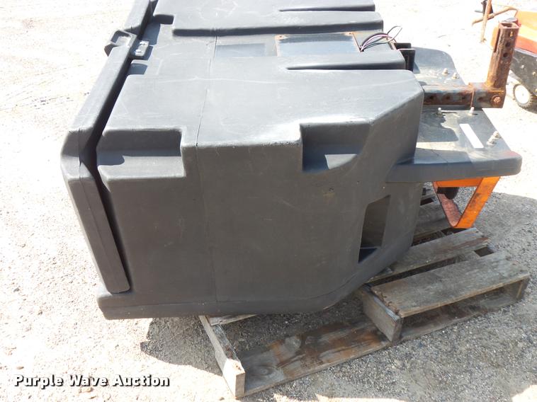 image for item DT9098 Buyers Salt Dogg spreader