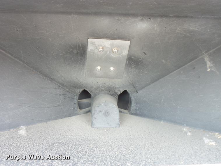 image for item DT9098 Buyers Salt Dogg spreader