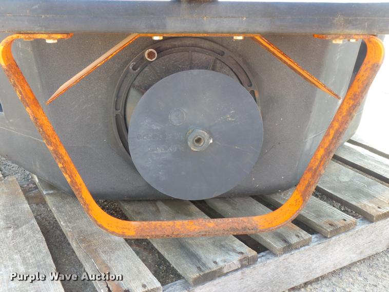 image for item DT9098 Buyers Salt Dogg spreader