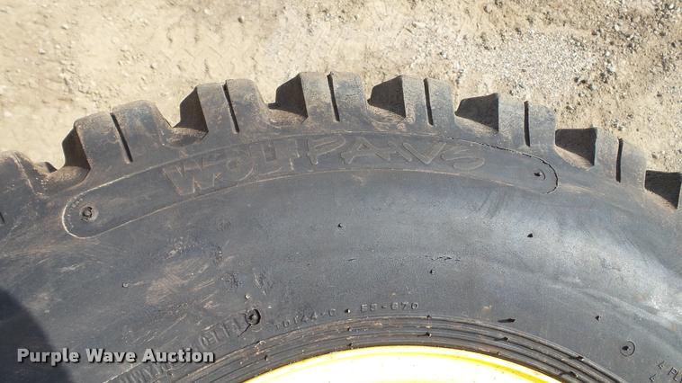 image for item DT9102 (4) Wolf Paws 7.50-16LT skid steer tires