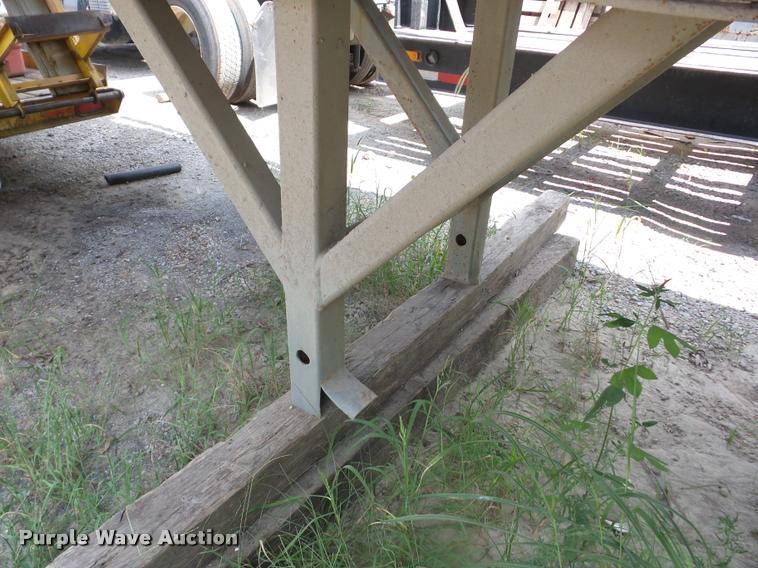 image for item J8598 1975 Lufkin end dump trailer