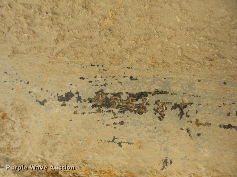 image for item J8598 1975 Lufkin end dump trailer