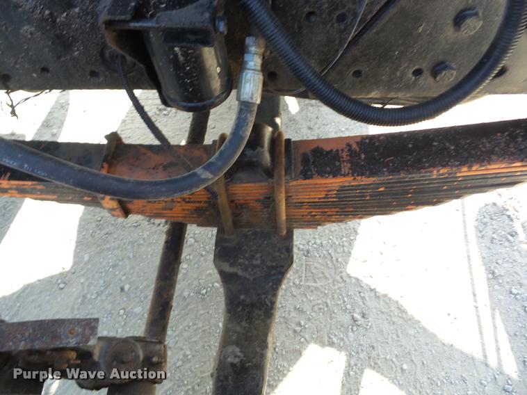 image for item J8603 2000 International 2554 dump truck