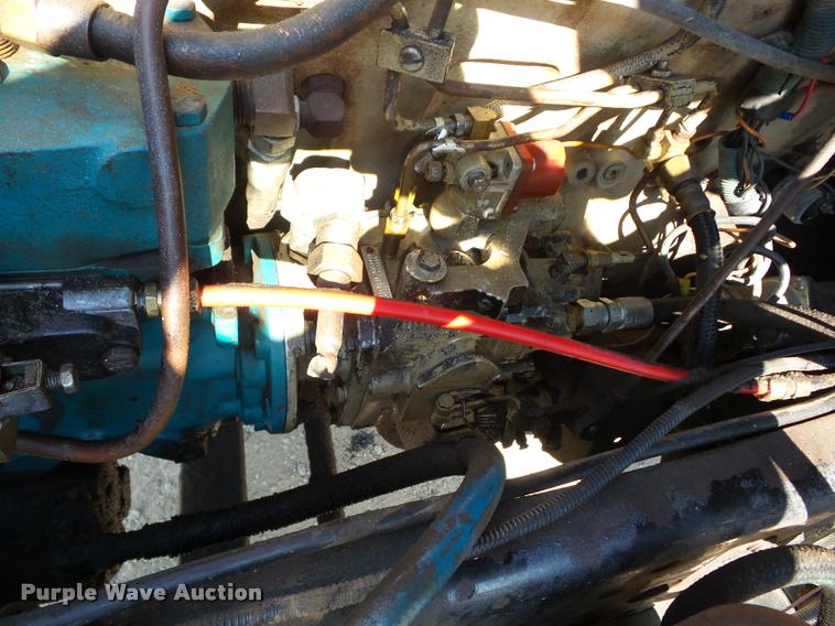 image for item J8603 2000 International 2554 dump truck