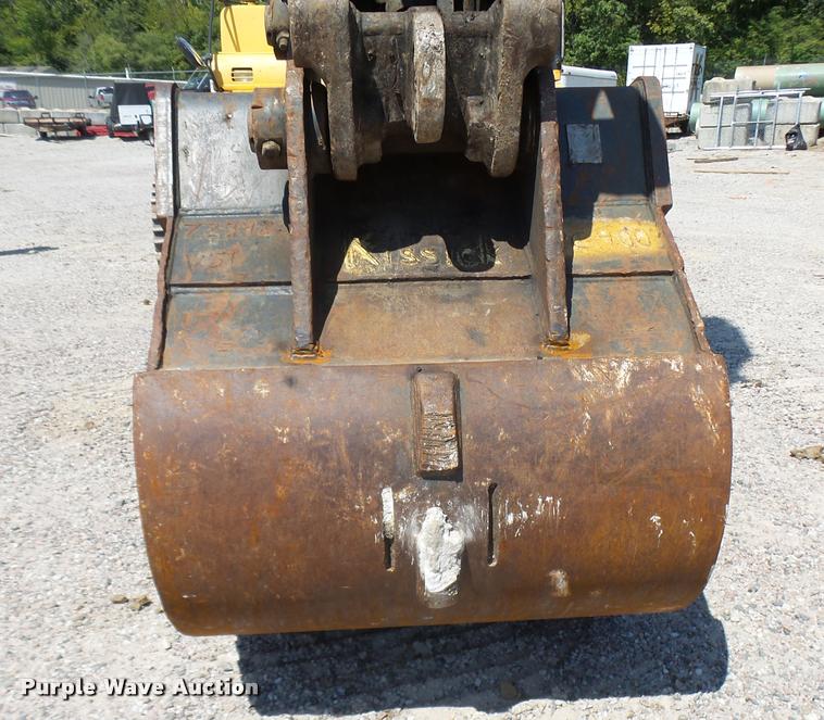 image for item K1781 2003 Komatsu PC400LC-6 excavator