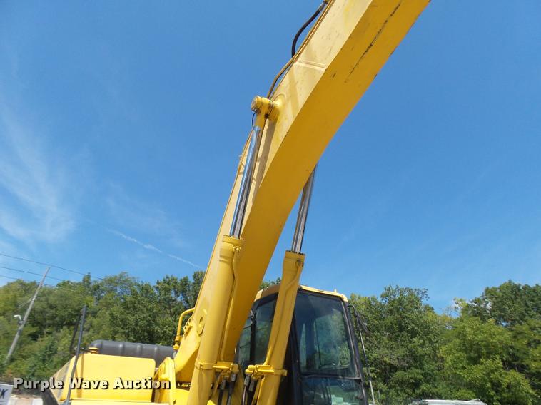 image for item K1781 2003 Komatsu PC400LC-6 excavator
