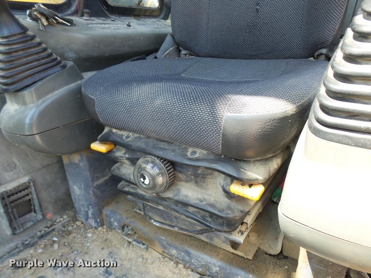 image for item K1781 2003 Komatsu PC400LC-6 excavator