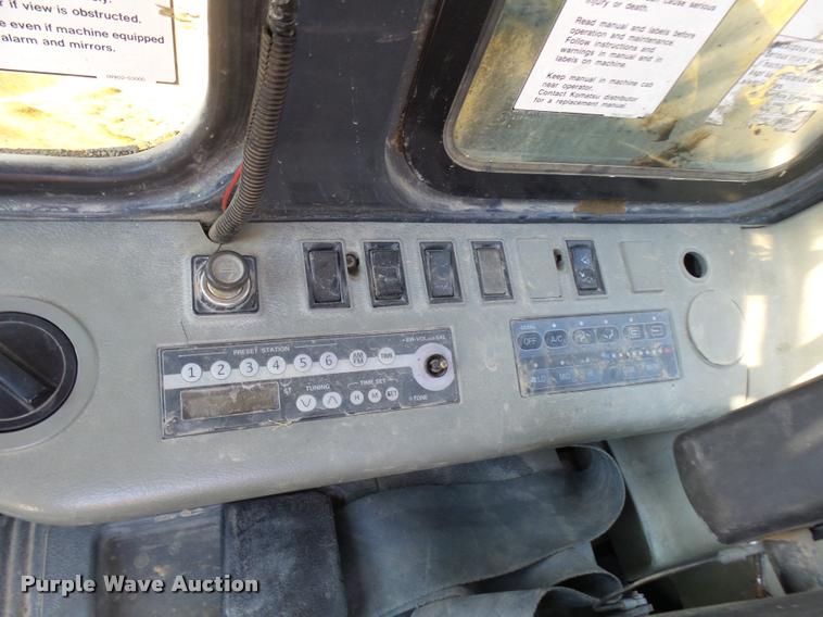 image for item K1781 2003 Komatsu PC400LC-6 excavator