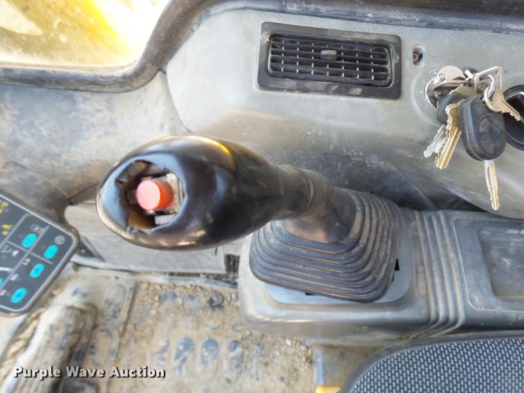 image for item K1781 2003 Komatsu PC400LC-6 excavator