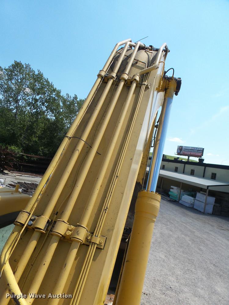 image for item K1781 2003 Komatsu PC400LC-6 excavator