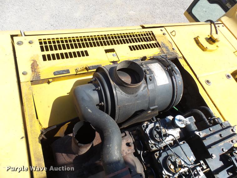 image for item K1781 2003 Komatsu PC400LC-6 excavator