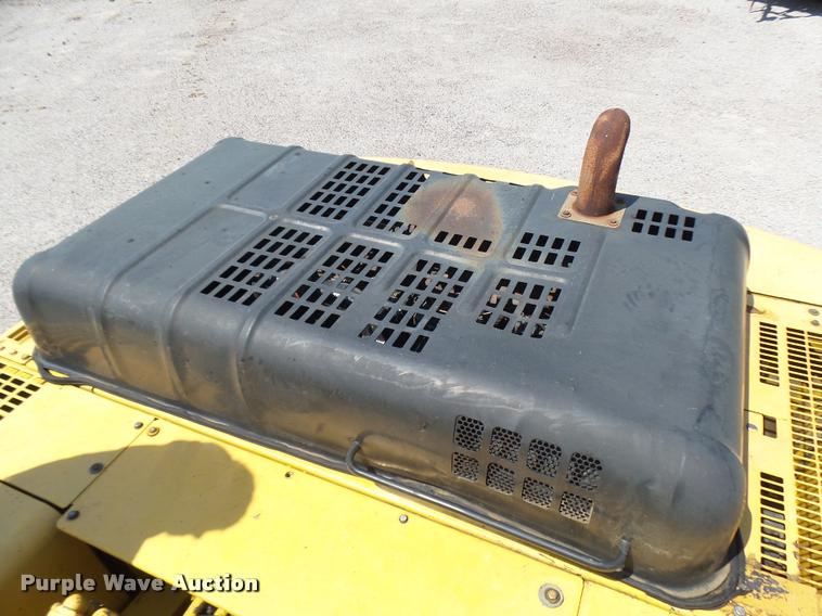 image for item K1781 2003 Komatsu PC400LC-6 excavator