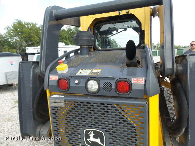image for item K1791 2012 John Deere 326D skid steer