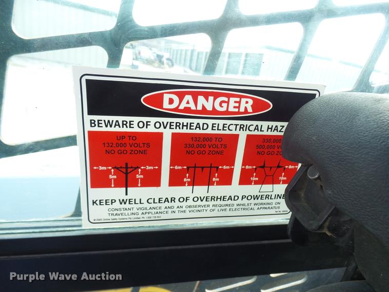 image for item K1791 2012 John Deere 326D skid steer