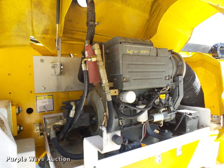 image for item K1836 2003 Haulotte HB44J boom lift