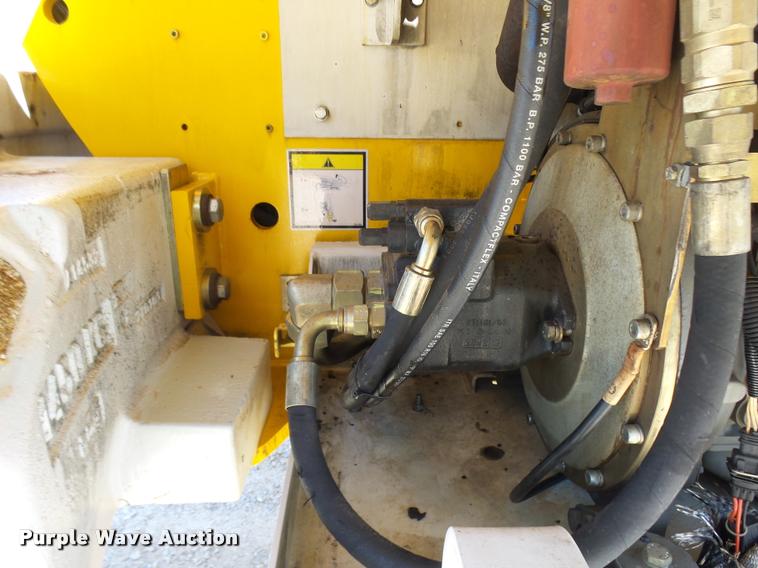 image for item K1836 2003 Haulotte HB44J boom lift