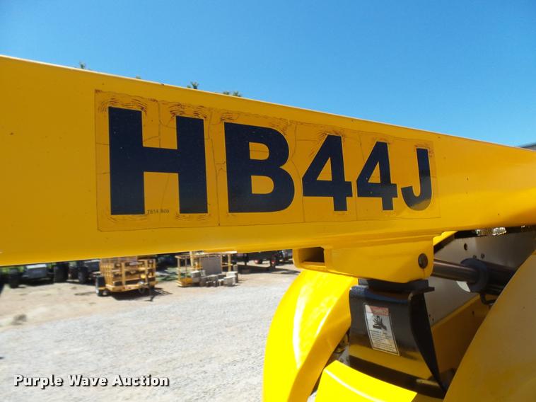 image for item K1836 2003 Haulotte HB44J boom lift