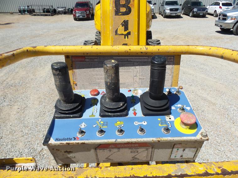 image for item K1836 2003 Haulotte HB44J boom lift