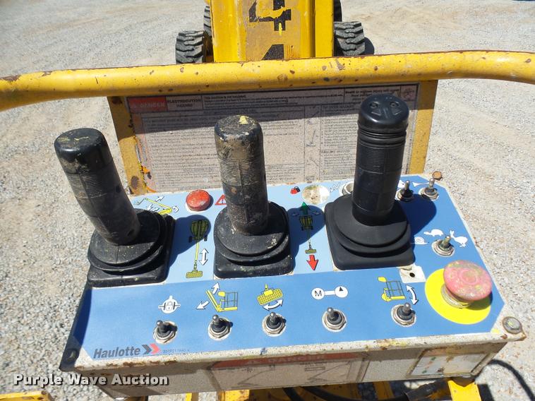 image for item K1836 2003 Haulotte HB44J boom lift