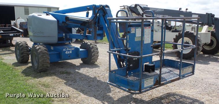 image for item K6420 2001 Genie Z45/25 boom lift