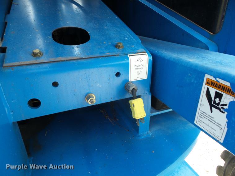 image for item K6420 2001 Genie Z45/25 boom lift