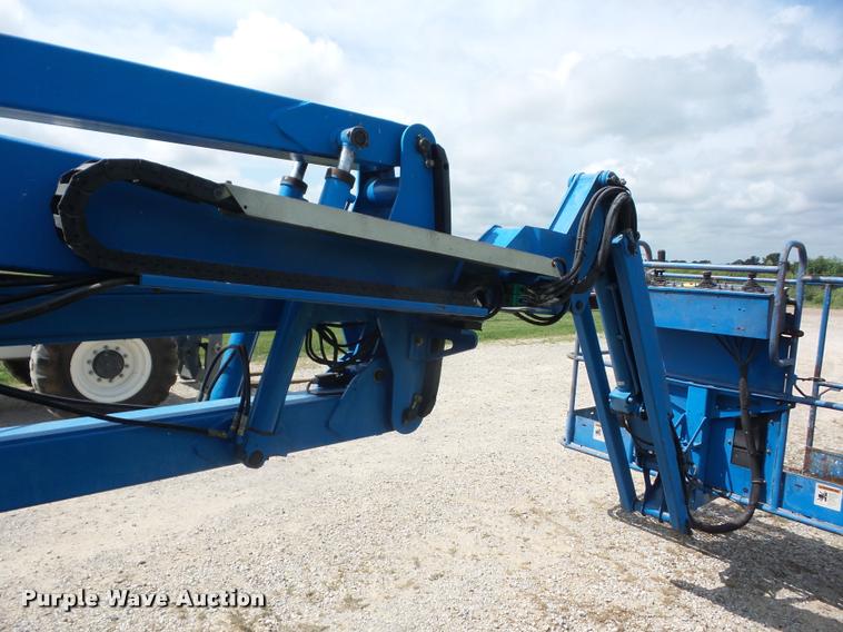 image for item K6420 2001 Genie Z45/25 boom lift