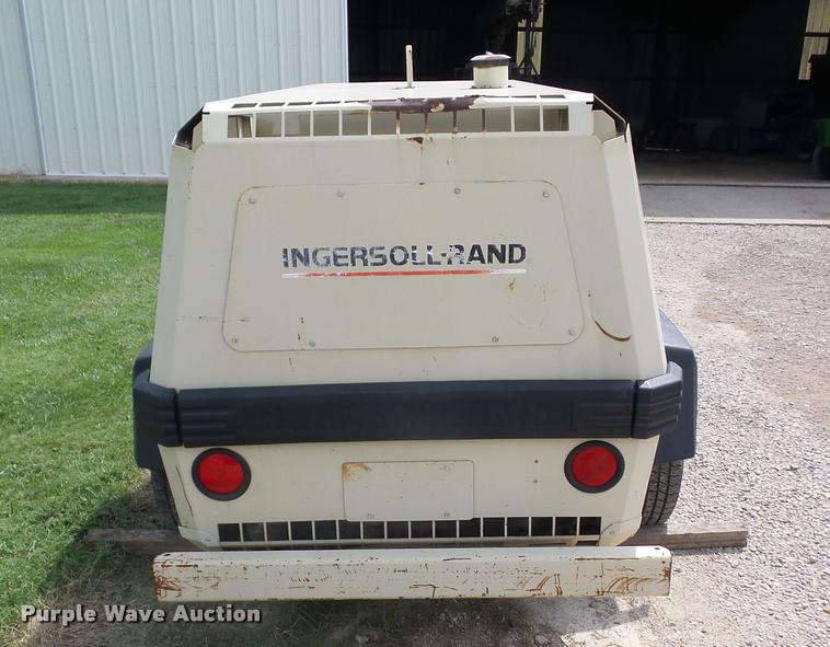 image for item K6423 1997 Ingersoll Rand 185 air compressor