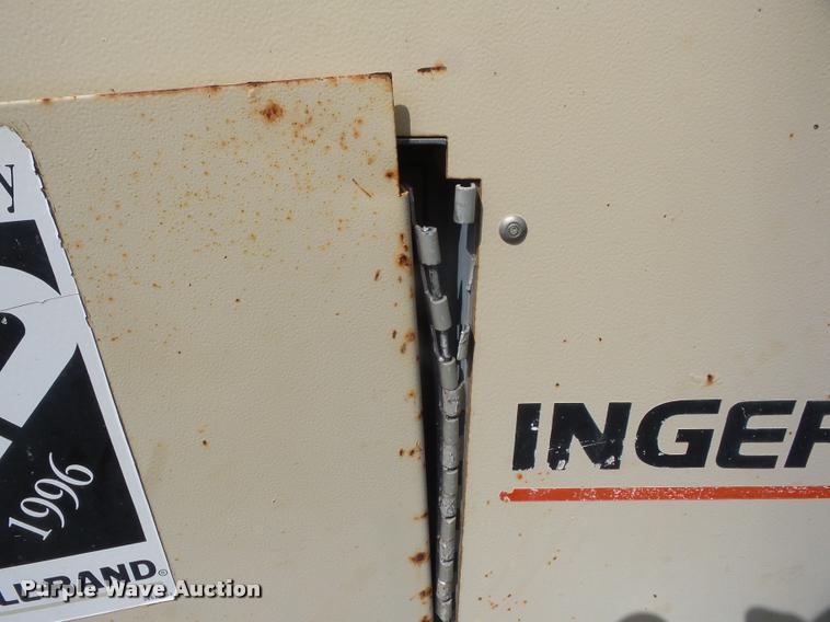 image for item K6423 1997 Ingersoll Rand 185 air compressor