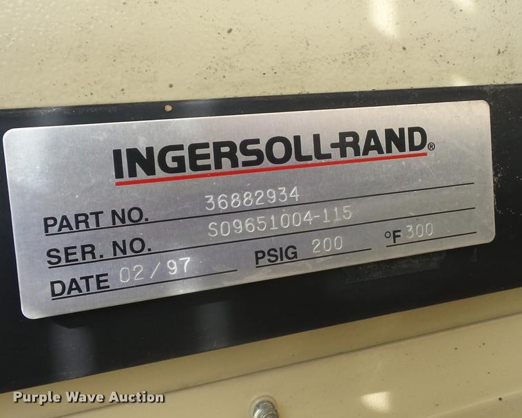 image for item K6423 1997 Ingersoll Rand 185 air compressor