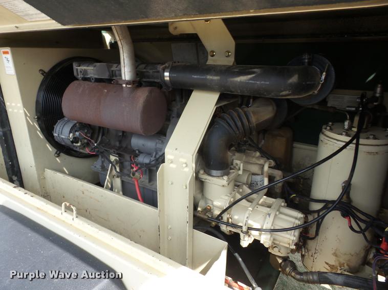 image for item K6423 1997 Ingersoll Rand 185 air compressor