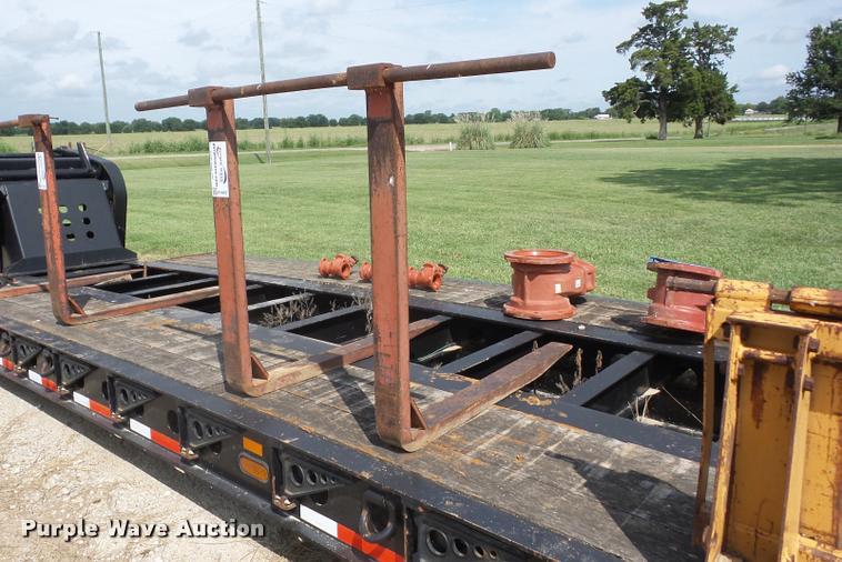 Backhoe pallet forks in Oswego, KS Item K6425 sold Purple Wave
