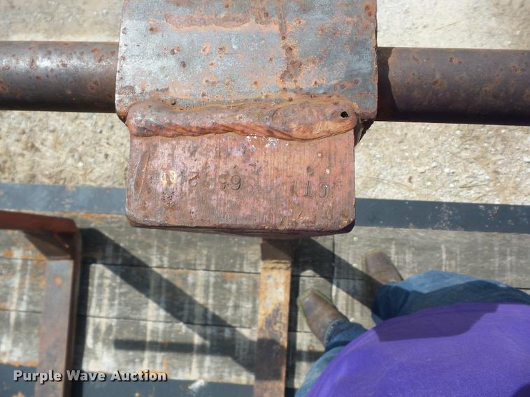 image for item K6425 Backhoe pallet forks