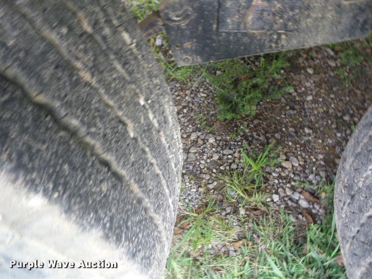 image for item K6432 1999 Maxey vacuum trailer