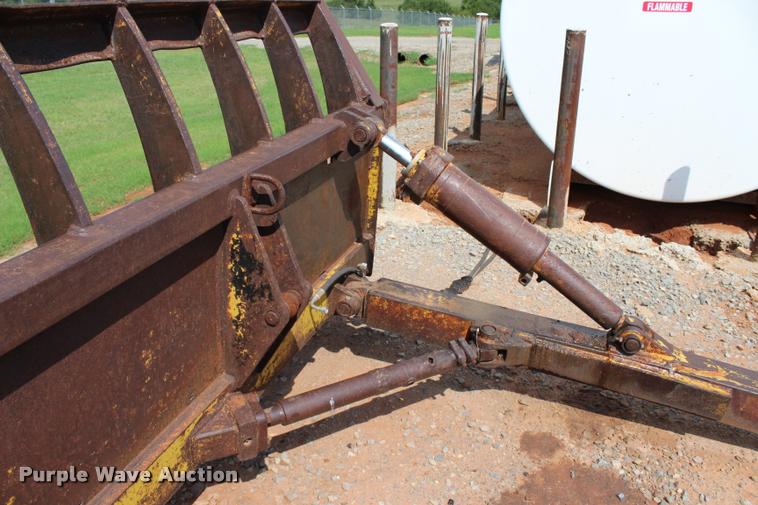 image for item L1920 Dozer brush root rake