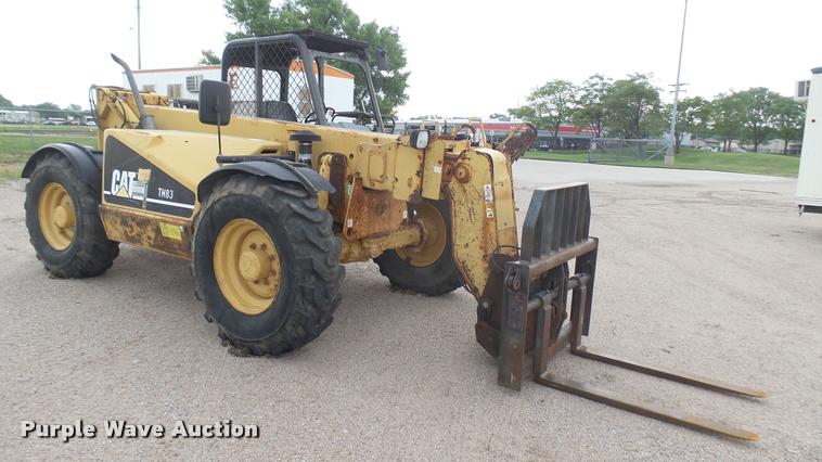 image for item L2293 2001 Caterpillar TH83 telehandler