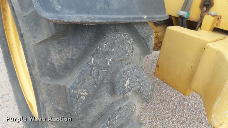 image for item L2293 2001 Caterpillar TH83 telehandler