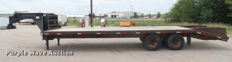 image for item L2294 2000 L&L equipment trailer