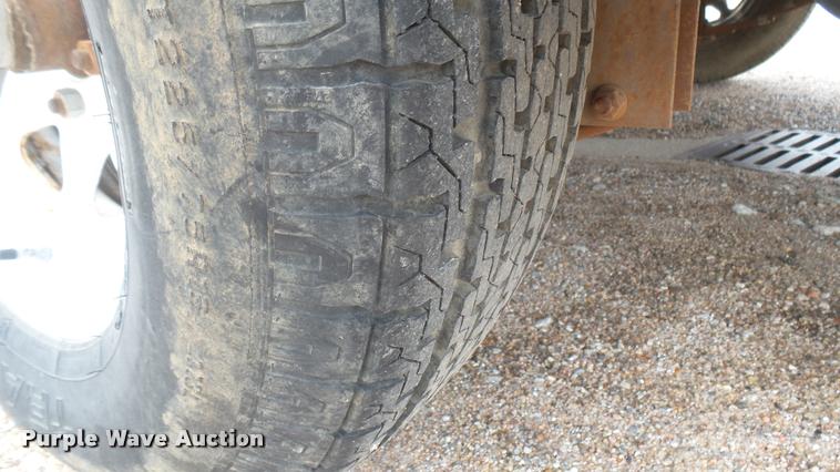 image for item L2295 1991 Wells Cargo enclosed cargo trailer