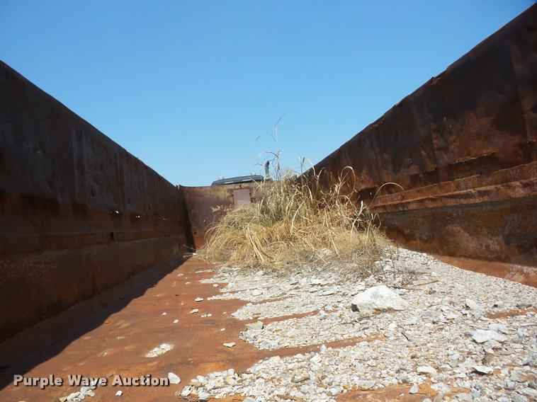 image for item L6311 1983 Hilbilt end dump trailer