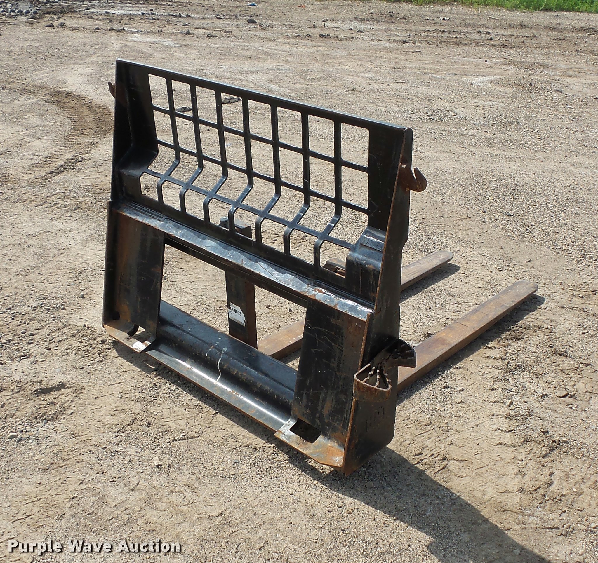 Caterpillar skid steer pallet forks in Roseville, MN Item DC2743 sold
