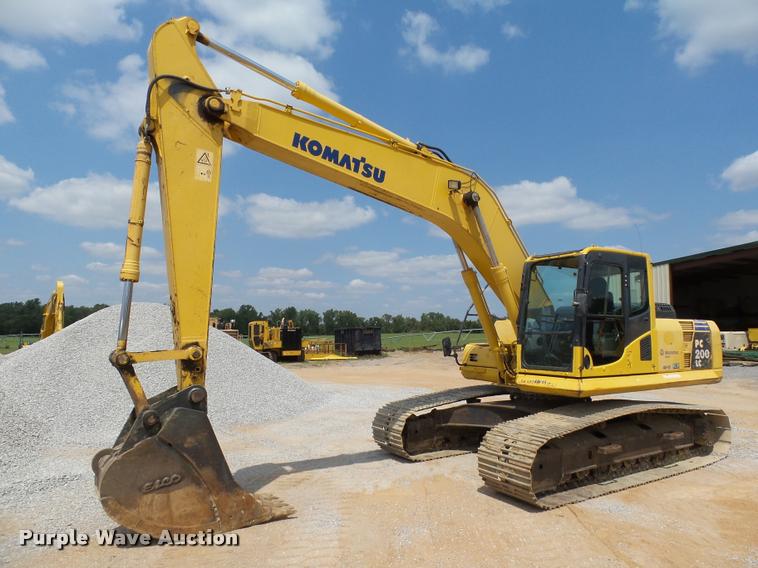 image for item DB4147 2011 Komatsu PC200LC-8 excavator