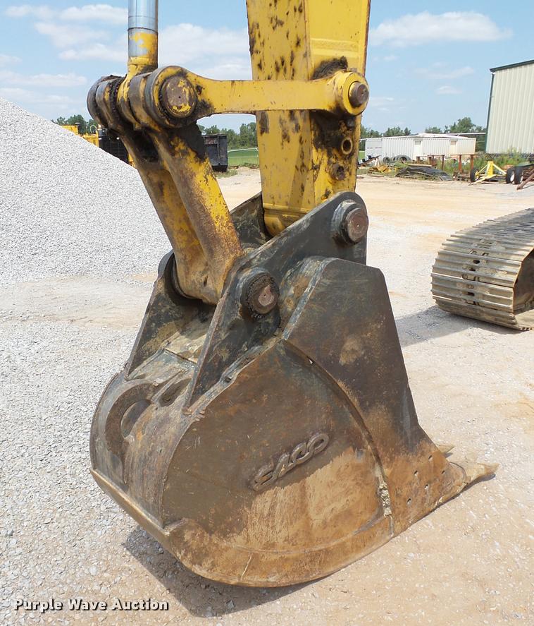 image for item DB4147 2011 Komatsu PC200LC-8 excavator