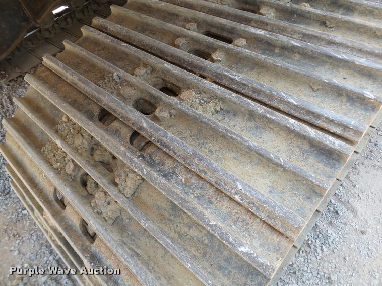 image for item DB4147 2011 Komatsu PC200LC-8 excavator