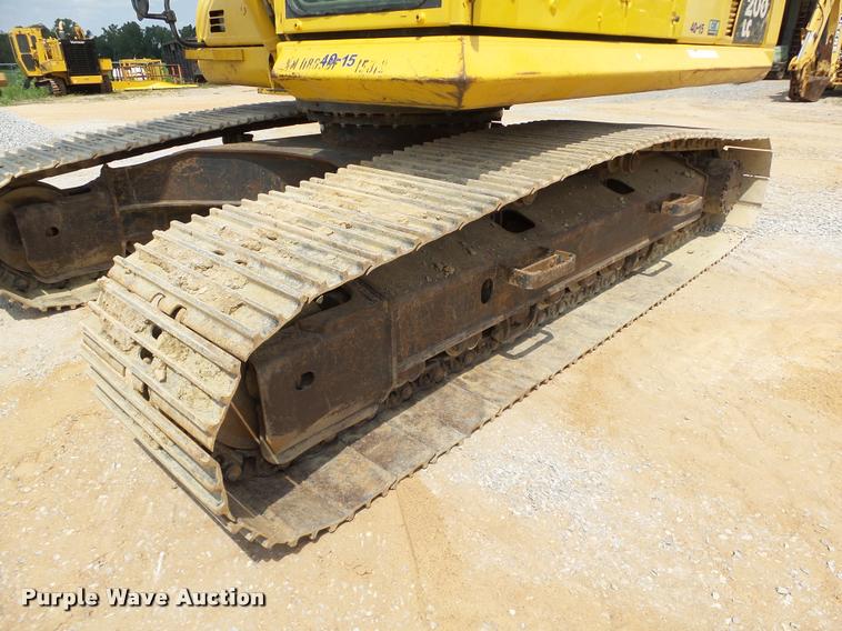 image for item DB4147 2011 Komatsu PC200LC-8 excavator