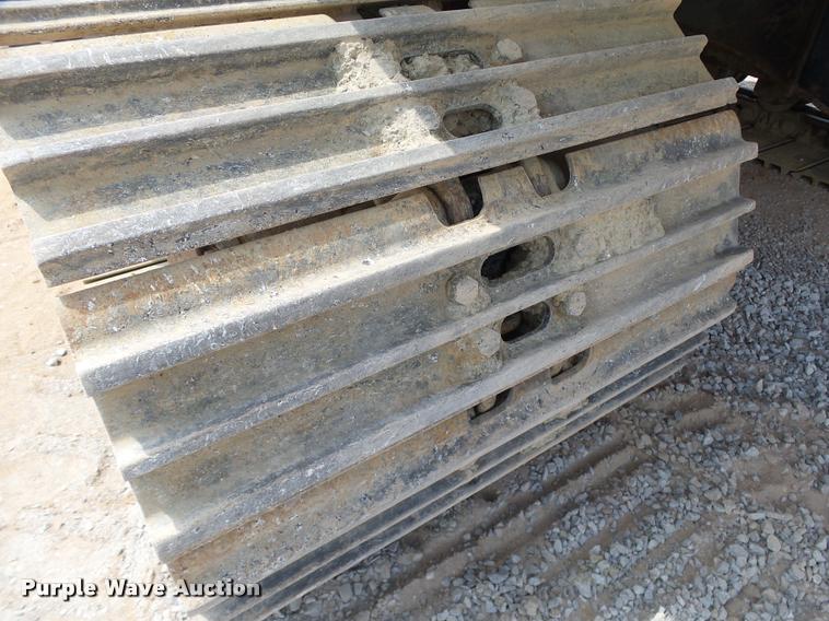 image for item DB4147 2011 Komatsu PC200LC-8 excavator